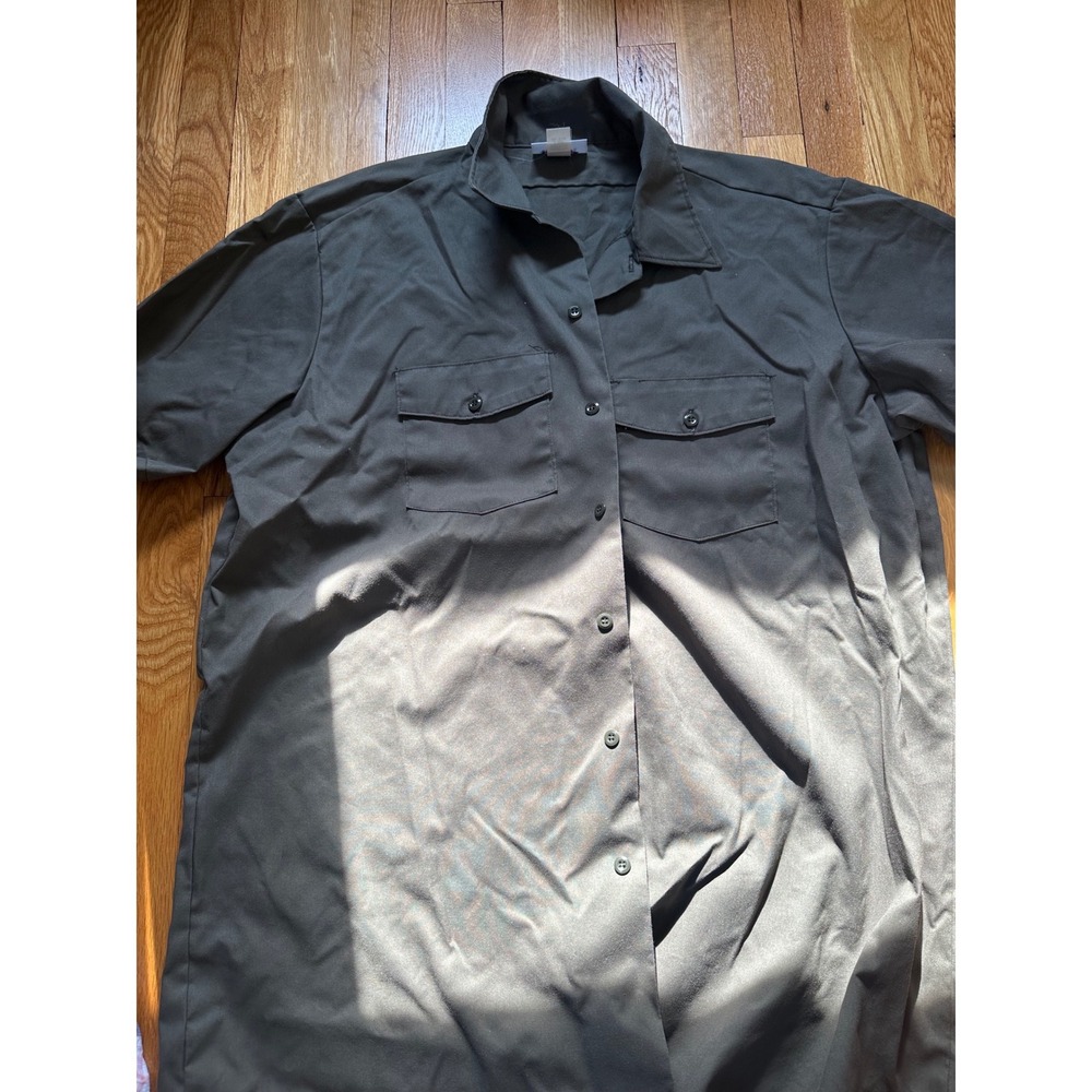 Mens Dickies button down short sleeve shirt